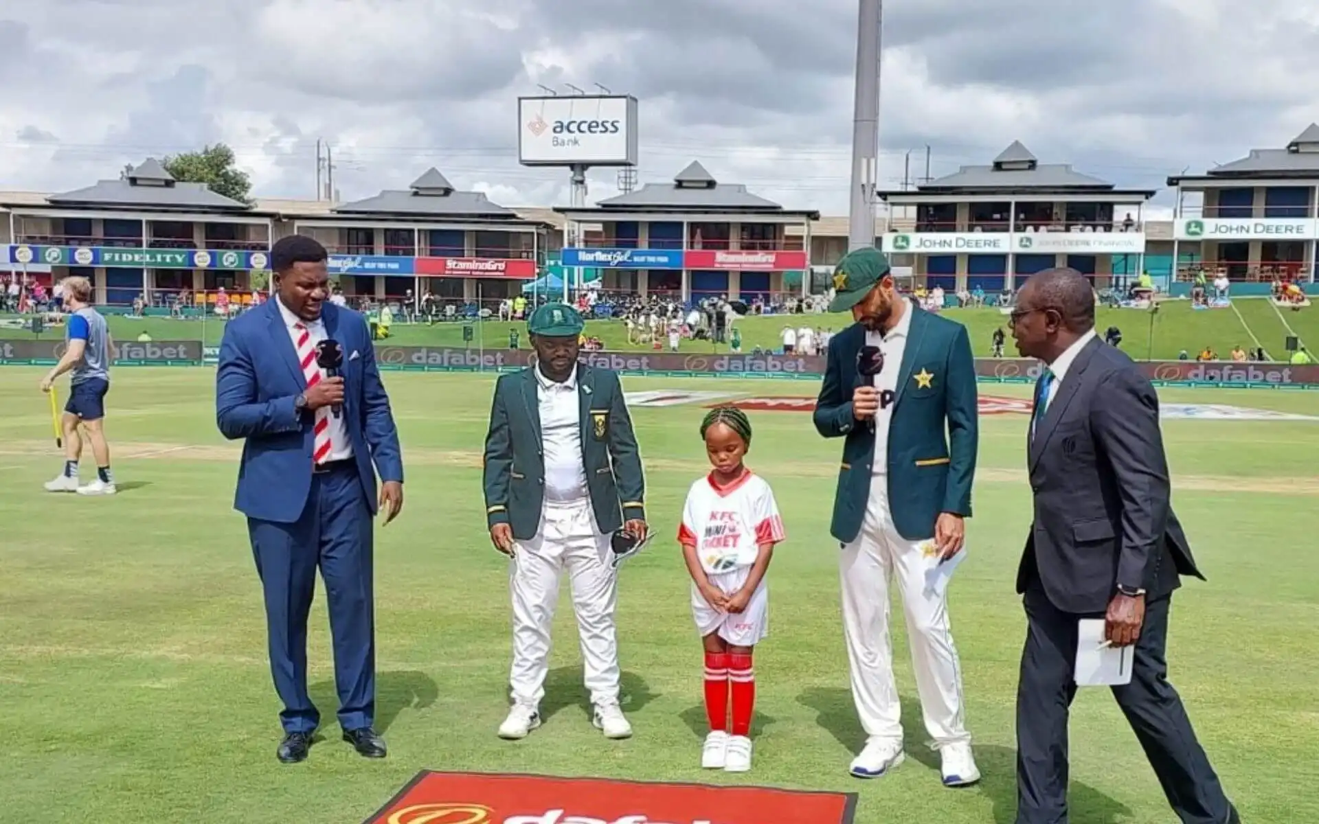 Babar Azam & Shan Masood Asked To Bat First In PAK Vs SA 4th Test